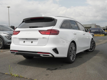 KIA Ceed SW 1.5T DCT GT-Line Navi Kamera Privacy JBL