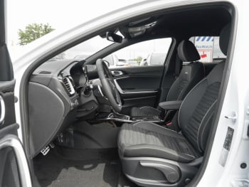 KIA Ceed SW 1.5T DCT GT-Line Navi Kamera Privacy JBL