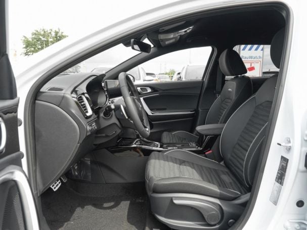 KIA Ceed SW 1.5T DCT GT-Line Navi Kamera Privacy JBL KIA Ceed SW 1.5T DCT GT-Line Navi Kamera Privacy JBL