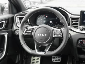 KIA Ceed SW 1.5T DCT GT-Line Navi Kamera Privacy JBL