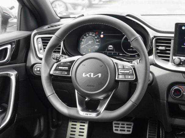 KIA Ceed SW 1.5T DCT GT-Line Navi Kamera Privacy JBL KIA Ceed SW 1.5T DCT GT-Line Navi Kamera Privacy JBL