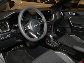 KIA Ceed SW 1.5T DCT GT-Line Navi Kamera Klima LED