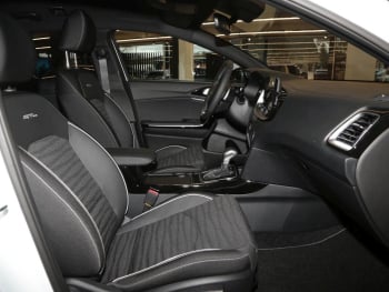 KIA Ceed SW 1.5T DCT GT-Line Navi Kamera Klima LED