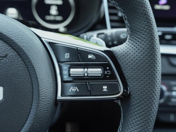 KIA Ceed SW 1.5T DCT GT-Line Performance JBL Panorama
