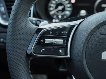 KIA Ceed SW 1.5T DCT GT-Line Performance JBL Panorama