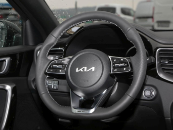 KIA Ceed SW 1.5T DCT GT-Line Navi Kamera Klima