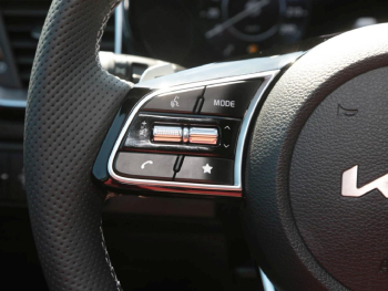 KIA Ceed SW 1.5T DCT GT-Line Navi Kamera Memory JBL