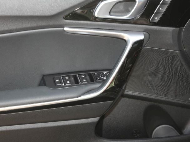 KIA Ceed SW 1.5T DCT GT-Line Navi Kamera Memory JBL KIA Ceed SW 1.5T DCT GT-Line Navi Kamera Memory JBL