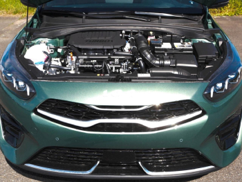 KIA Ceed SW 1.5T DCT GT-Line Navi Kamera Memory JBL