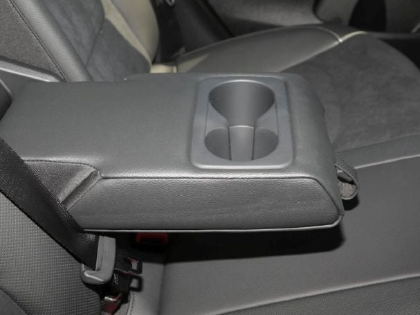 KIA Ceed SW 1.5T DCT GT-Line Navi Kamera Memory JBL KIA Ceed SW 1.5T DCT GT-Line Navi Kamera Memory JBL