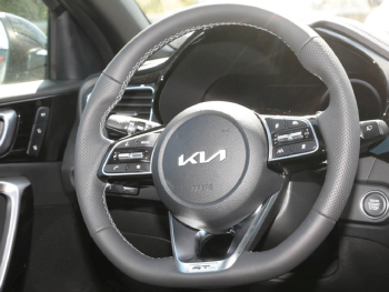 KIA Ceed SW 1.5T DCT GT-Line Navi Kamera Memory JBL