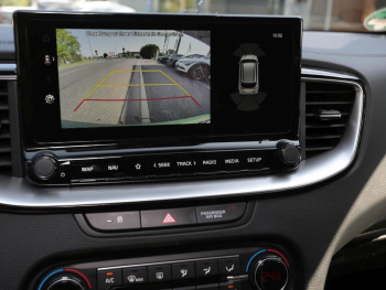 KIA Ceed SW 1.5T DCT GT-Line Navi Kamera ACC JBL