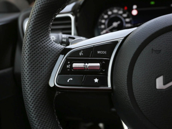 KIA Ceed SW 1.5T DCT GT-Line Navi Kamera ACC JBL