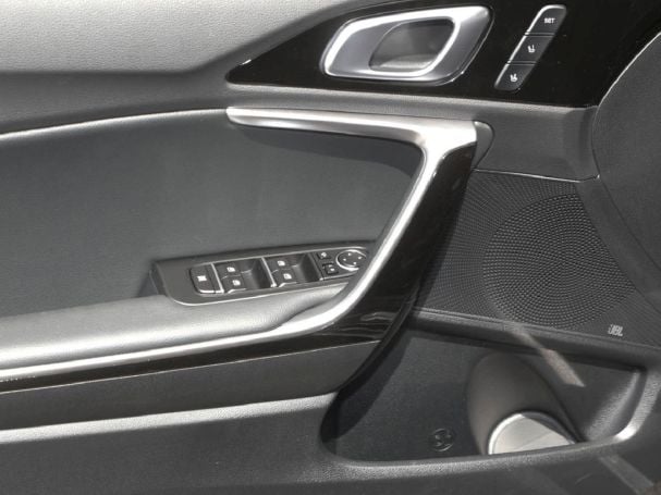KIA Ceed SW 1.5T DCT GT-Line Navi Kamera Memory JBL KIA Ceed SW 1.5T DCT GT-Line Navi Kamera Memory JBL