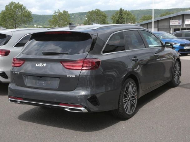 KIA Ceed SW 1.5T DCT GT-Line Navi Kamera Memory JBL KIA Ceed SW 1.5T DCT GT-Line Navi Kamera Memory JBL