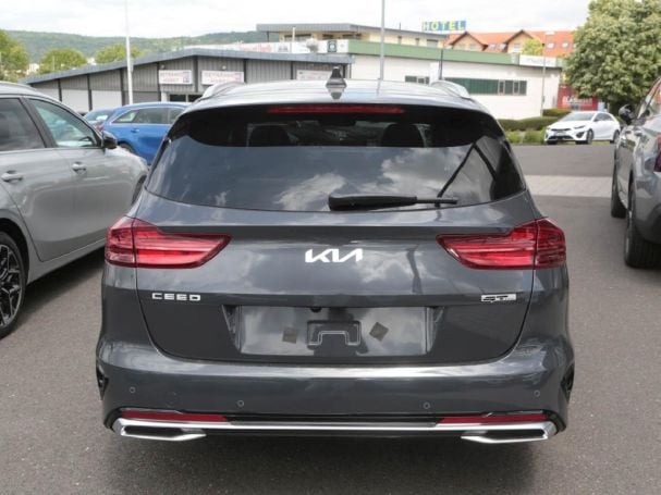 KIA Ceed SW 1.5T DCT GT-Line Navi Kamera Memory JBL KIA Ceed SW 1.5T DCT GT-Line Navi Kamera Memory JBL