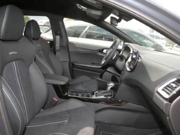 KIA Ceed SW 1.5T DCT GT-Line Navi Kamera Memory JBL
