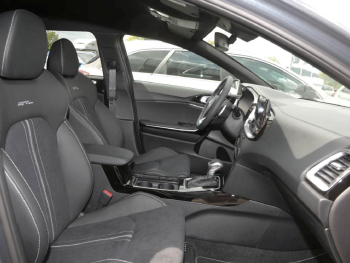 KIA Ceed SW 1.5T DCT GT-Line Navi Kamera Memory JBL