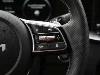 KIA Ceed SW 1.5T DCT GT Line Navi Kamera ACC JBL