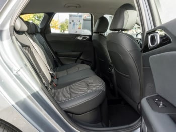 KIA Ceed SW 1.6 PHEV DCT Spirit Navi ACC SHZ-Fond