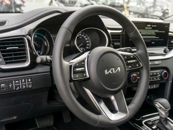 KIA Ceed SW 1.6 PHEV DCT Spirit Sitzkomfort-P LED Kamera KIA Ceed SW 1.6 PHEV DCT Spirit Sitzkomfort-P LED Kamera