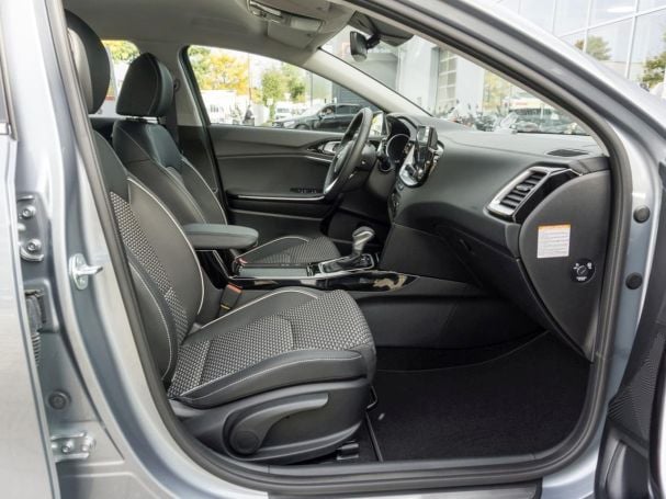 KIA Ceed SW 1.6 PHEV DCT Spirit Sitzkomfort-P LED Kamera KIA Ceed SW 1.6 PHEV DCT Spirit Sitzkomfort-P LED Kamera