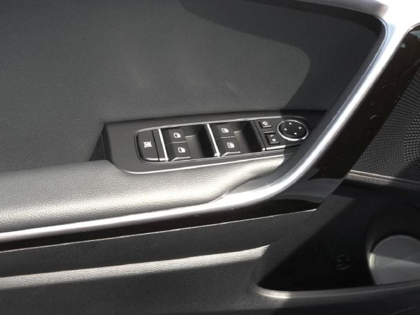 KIA Ceed SW 1.5T DCT Spirit Navi Kamera JBL-Sound KIA Ceed SW 1.5T DCT Spirit Navi Kamera JBL-Sound