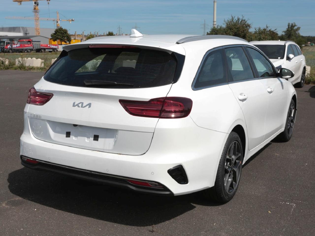 KIA Ceed SW 1.5T DCT Spirit Navi Kamera JBL-Sound