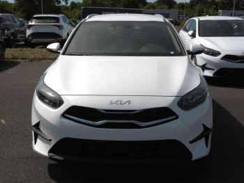 KIA Ceed SW 1.5T DCT Spirit Navi Kamera JBL-Sound