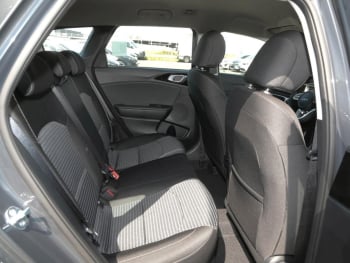 KIA Ceed SW 1.5T DCT Spirit Navi Lenkradhzg JBL ACC