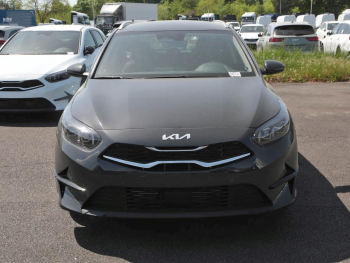 KIA Ceed SW 1.5T DCT Spirit Navi Lenkradhzg JBL ACC