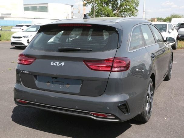 KIA Ceed SW 1.5T DCT Spirit Navi Lenkradhzg JBL ACC KIA Ceed SW 1.5T DCT Spirit Navi Lenkradhzg JBL ACC