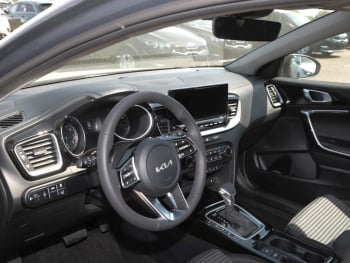 KIA Ceed SW 1.5T DCT Spirit Navi Lenkradhzg JBL ACC