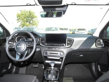 KIA Ceed SW 1.5T DCT Spirit Navi JBL Sound ACC
