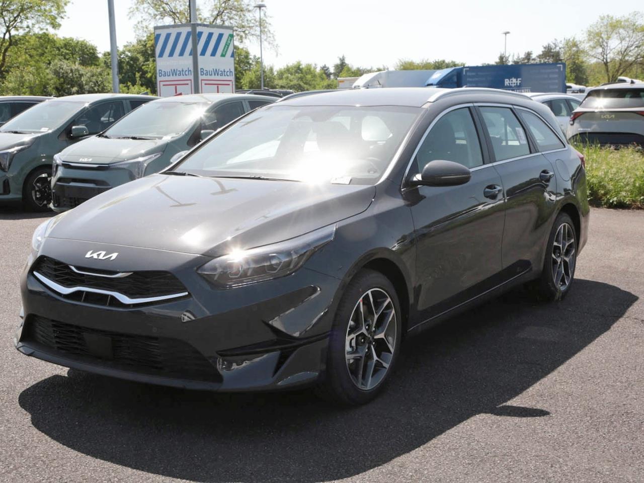 KIA Ceed SW 1.5T DCT Spirit Navi JBL Sound ACC