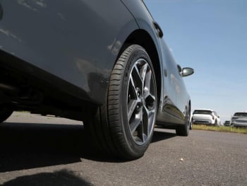 KIA Ceed SW 1.5T DCT Spirit Navi JBL Sound ACC