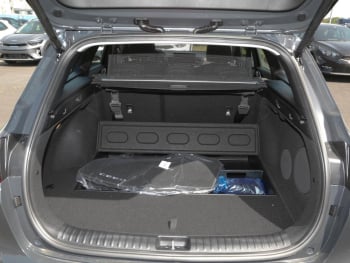 KIA Ceed SW 1.5T DCT Spirit Navi JBL Sound ACC