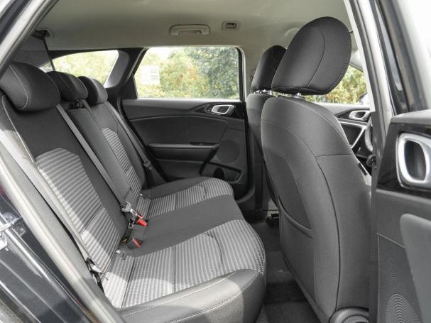 KIA Ceed SW 1.5T DCT Spirit Navi JBL-Sound ACC Kamera KIA Ceed SW 1.5T DCT Spirit Navi JBL-Sound ACC Kamera