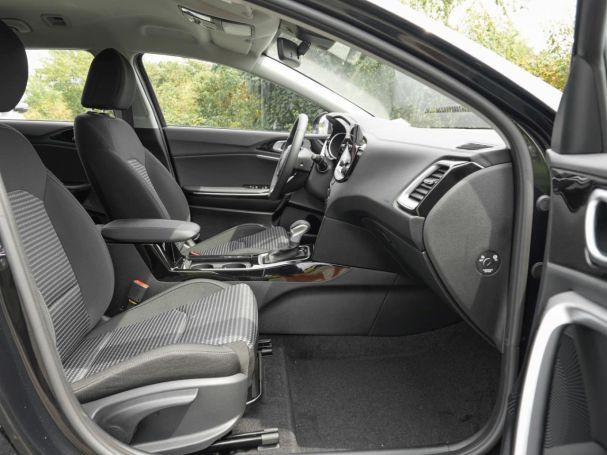 KIA Ceed SW 1.5T DCT Spirit Navi JBL-Sound ACC Kamera KIA Ceed SW 1.5T DCT Spirit Navi JBL-Sound ACC Kamera