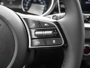 KIA Ceed SW 1.5T DCT Spirit Navi JBL-Sound ACC Kamera