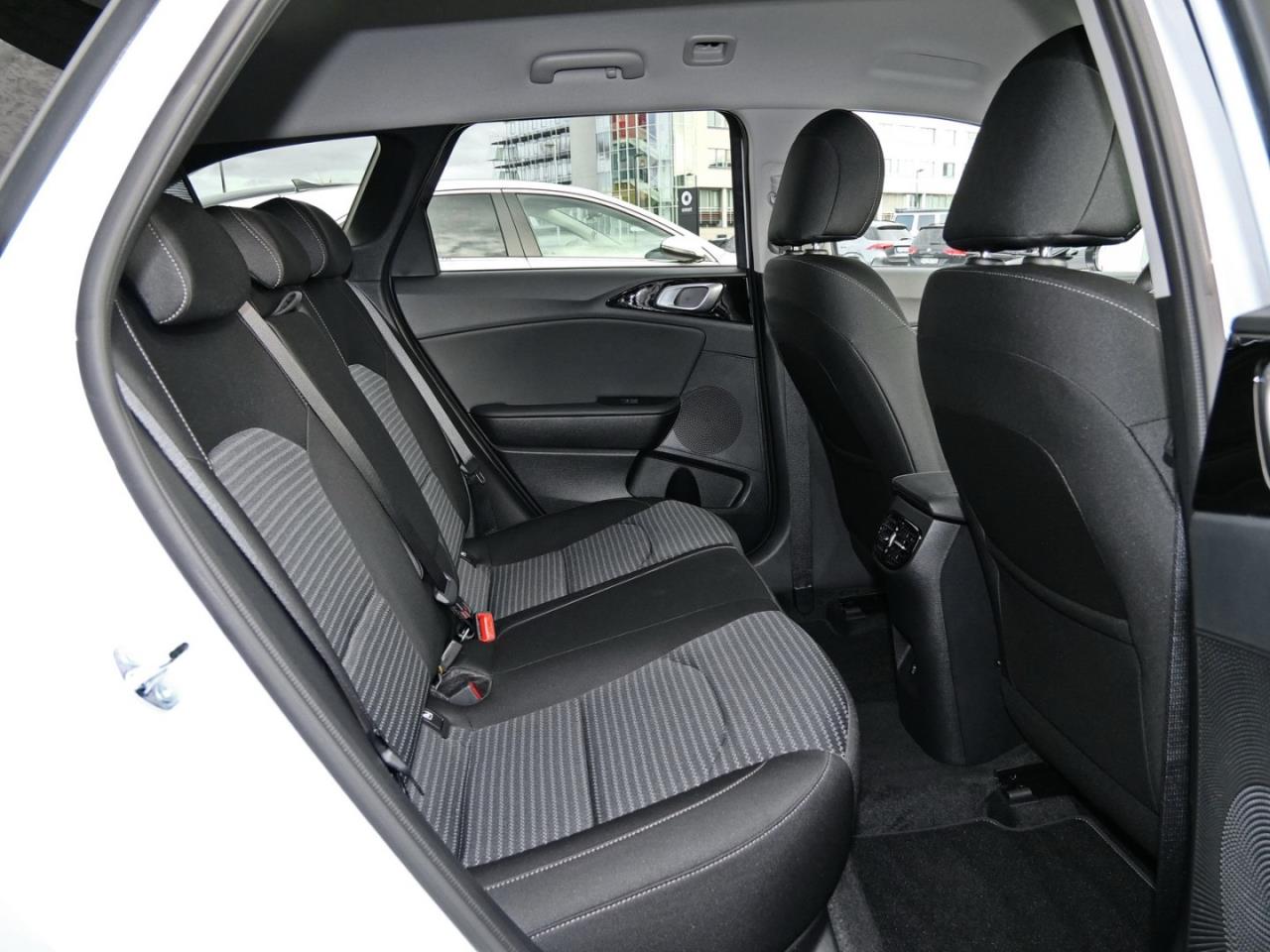 KIA Ceed SW 1.5T DCT Ultimate Edition Navi Kamera