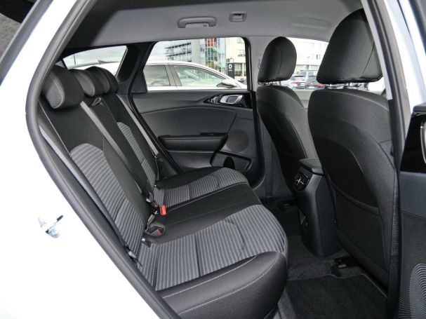 KIA Ceed SW 1.5T DCT Ultimate Edition Navi Kamera