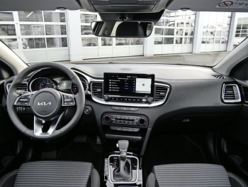 KIA Ceed SW 1.5T DCT Ultimate Edition Navi Kamera