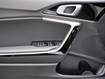 KIA Ceed SW 1.5T DCT Ultimate Edition Navi Kamera