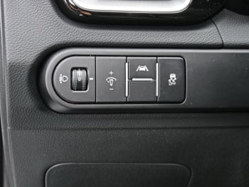 KIA Ceed SW 1.5T DCT Ultimate Edition Navi Kamera