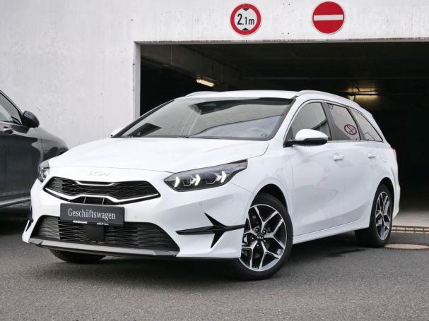 KIA Ceed SW 1.5T DCT Ultimate Edition Navi Kamera