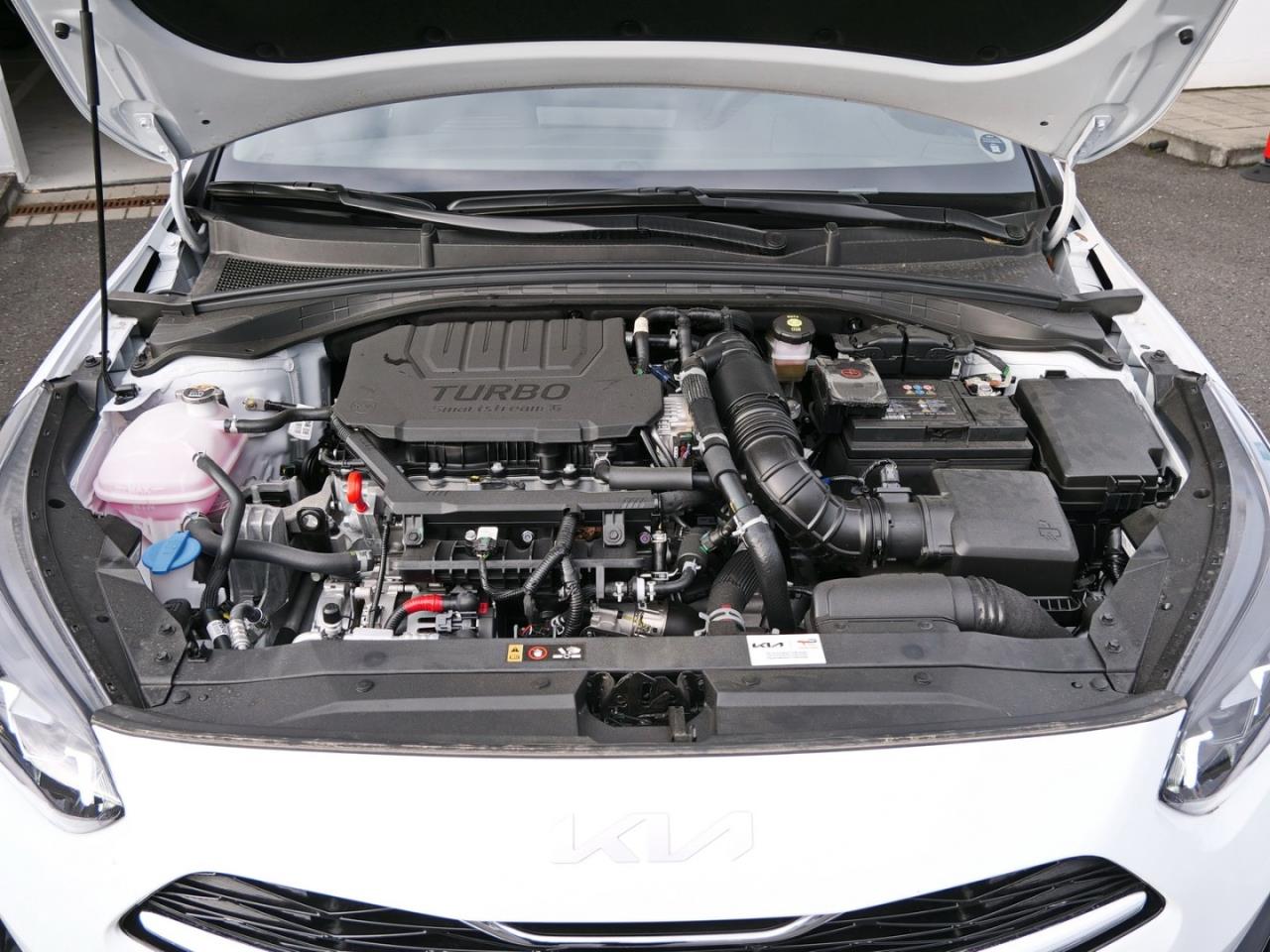 KIA Ceed SW 1.5T DCT Ultimate Edition Navi Kamera