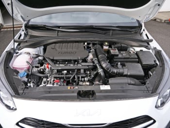 KIA Ceed SW 1.5T DCT Ultimate Edition Navi Kamera