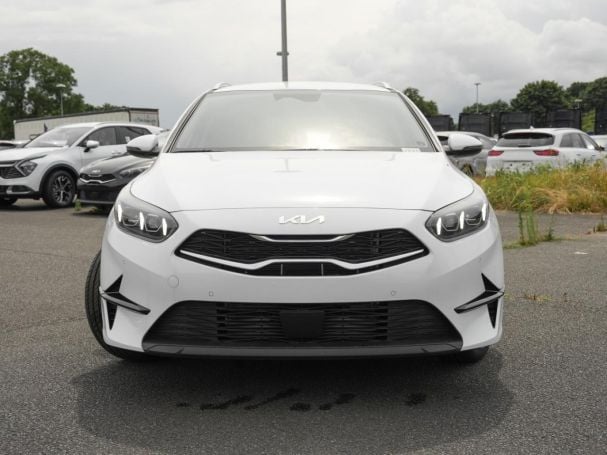 KIA Ceed SW 1.5T DCT Ultimate Edition Navi Kamera KIA Ceed SW 1.5T DCT Ultimate Edition Navi Kamera