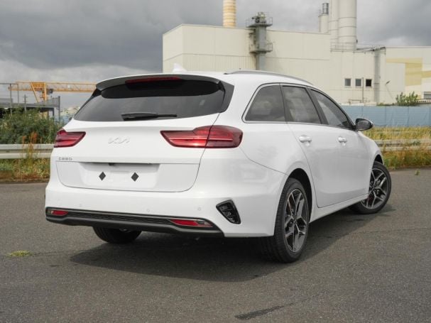 KIA Ceed SW 1.5T DCT Ultimate Edition Navi Kamera KIA Ceed SW 1.5T DCT Ultimate Edition Navi Kamera